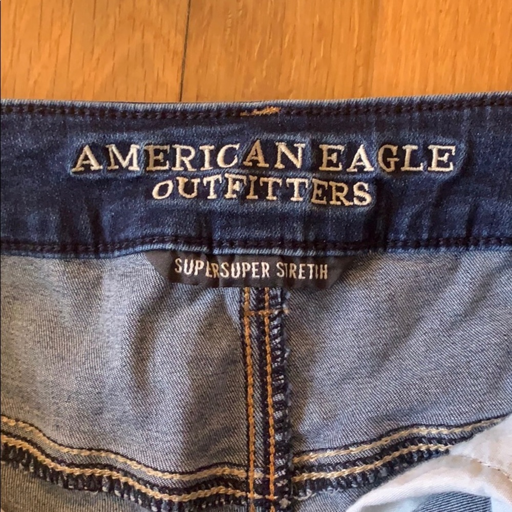 American Eagle Super Stretch Hi Rise Shortie - Picture 4 of 9